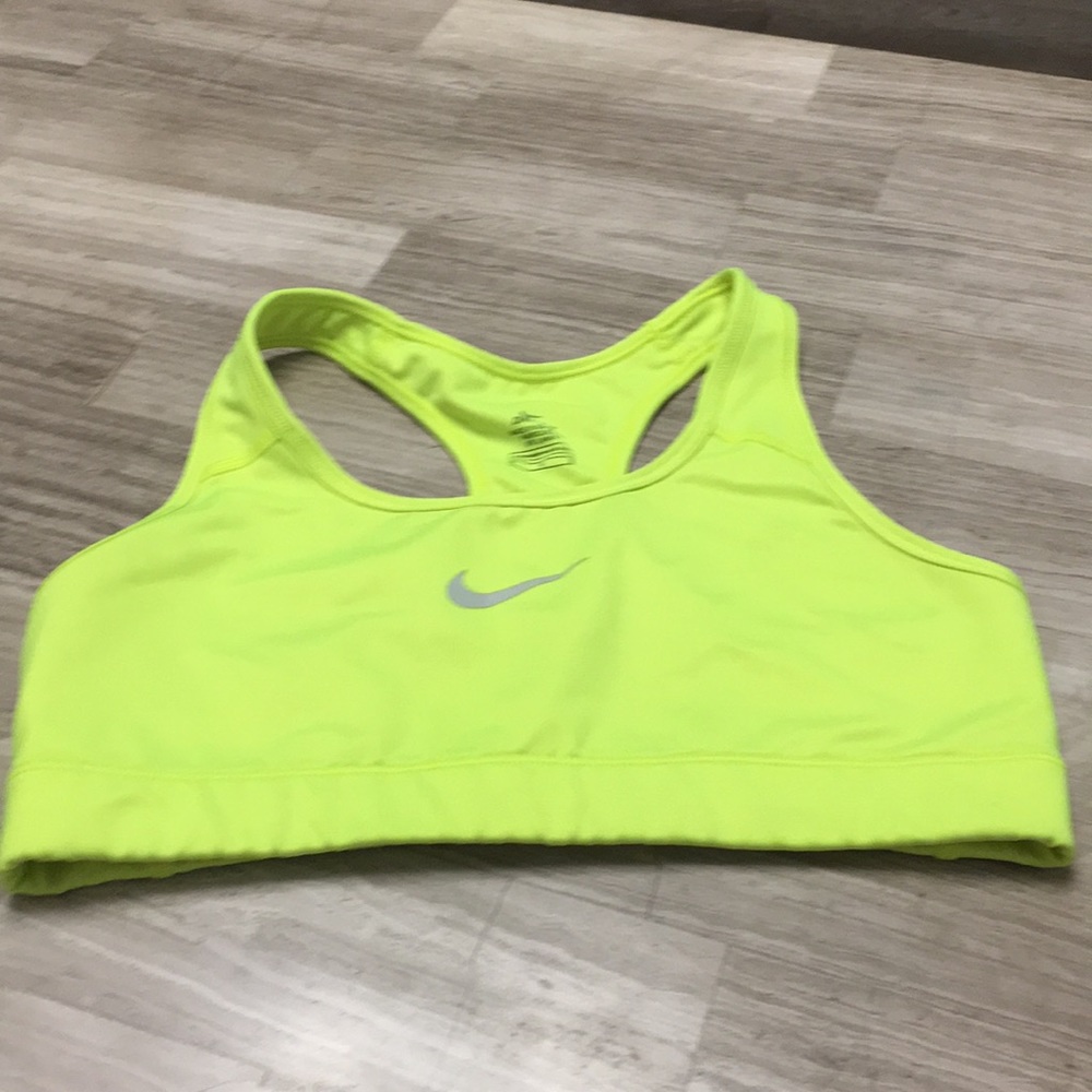 Sports bra